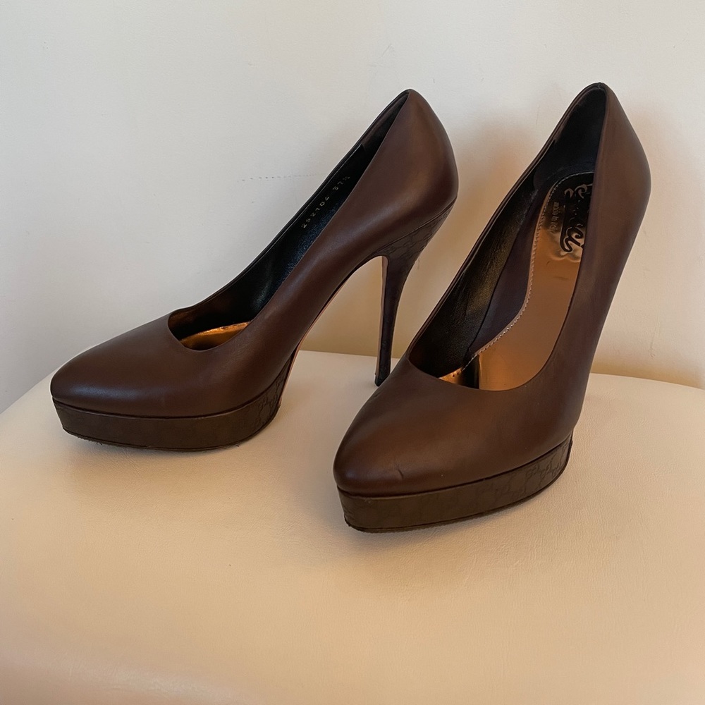 Gucci Brown Leather Heels